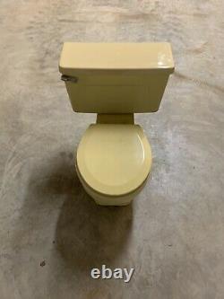 3.5 gal Kohler Toilet Yellow