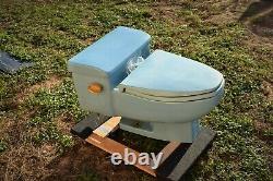 CLASSIC ONE PIECE KOHLER LOW PROFILE TOILET With MATCHING TOILET SEAT IT WORKS